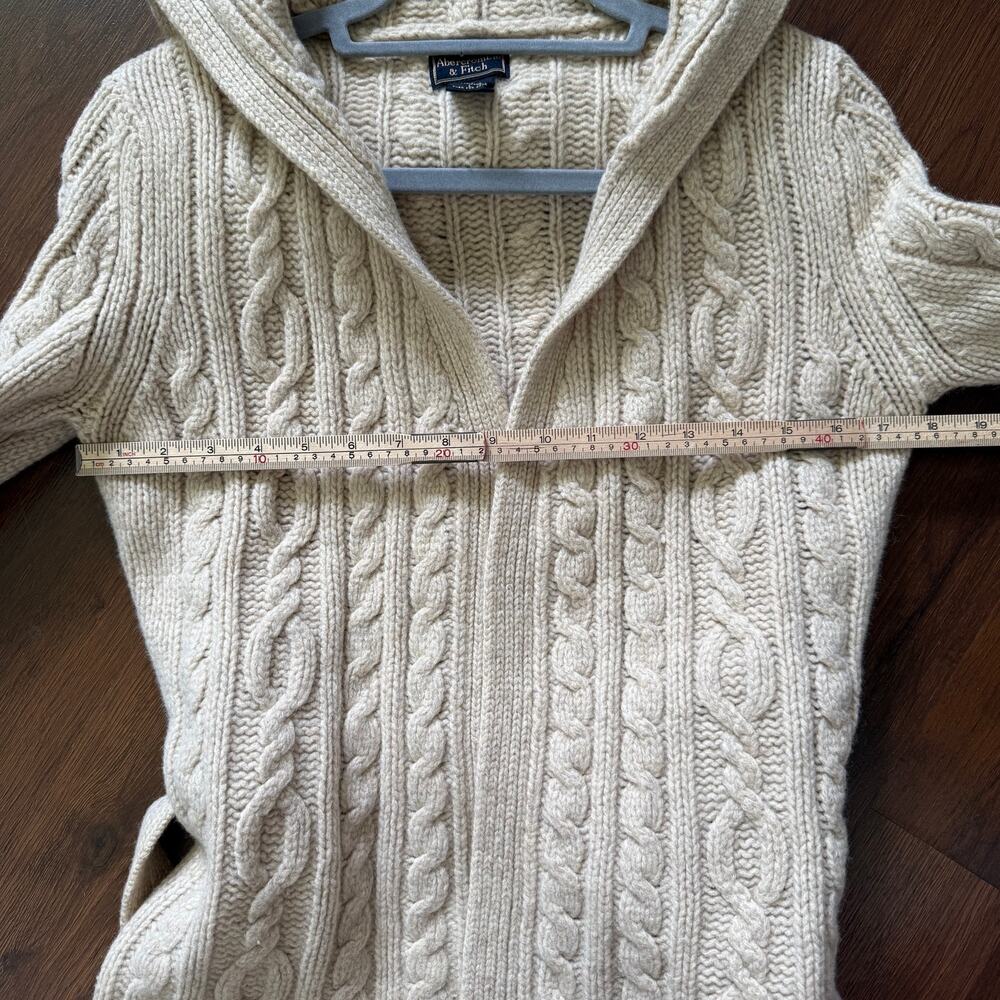 Abercrombie & Fitch Y2K Wool Cable Knit Belted Hooded Cardigan Tan Sz M Neutral - Picture 5 of 8